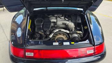 Porsche 911 Carrera 4S — photo 17