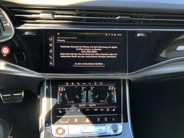 Audi RSQ8 — photo 21