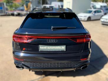Audi RSQ8 — photo 35