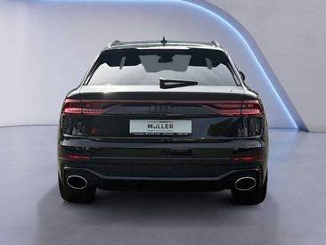 Audi RSQ8 — photo 4