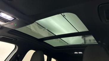 Audi Q3 35 TDI — photo 11