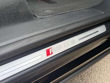 Audi RSQ8 — photo 23