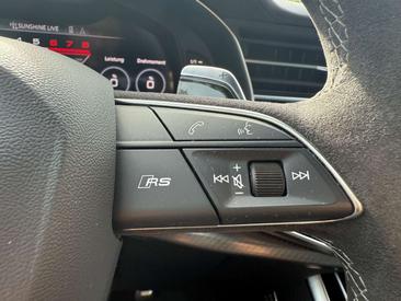 Audi RSQ8 — photo 25