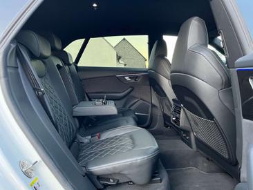 Audi Q8 50 TDI Quattro — photo 15