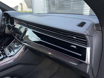 Audi Q8 50 TDI Quattro — photo 24