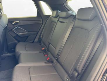 Audi Q3 35 TDI — photo 10