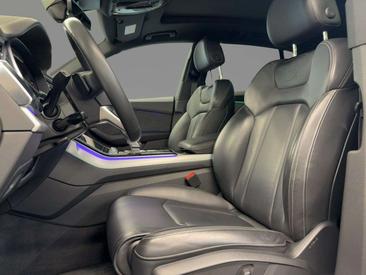 Audi Q8 55 TFSI Quattro — photo 6