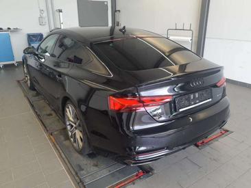 Audi A5 Sportback 40 TDI — photo 2