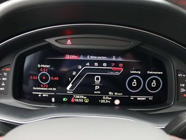 Audi RSQ8 — photo 15