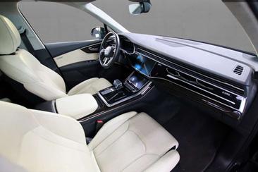 Audi Q7 50 TDI Quattro — photo 6