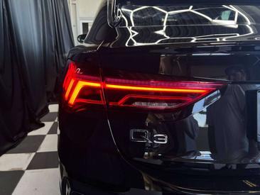 Audi Q3 35 TDI — photo 7