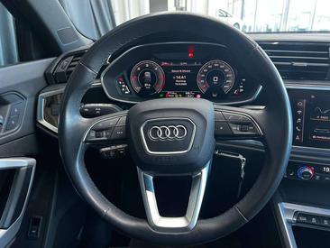 Audi Q3 35 TDI — photo 16