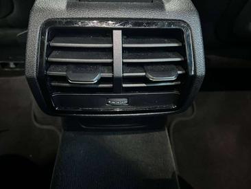 Audi Q3 35 TDI — photo 21