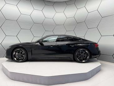 Audi E-tron GT Berline RS Performance Boost 620 KW — photo 2