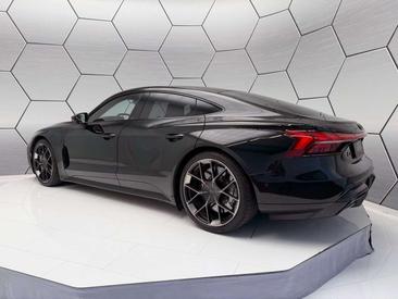 Audi E-tron GT Berline RS Performance Boost 620 KW — photo 3