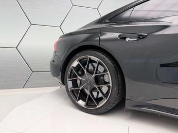 Audi E-tron GT Berline RS Performance Boost 620 KW — photo 12