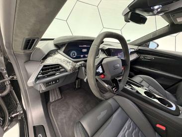 Audi E-tron GT Berline RS Performance Boost 620 KW — photo 22