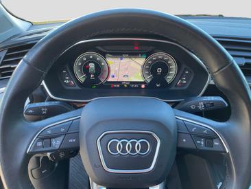 Audi Q3 TFSI E 45 E — photo 6