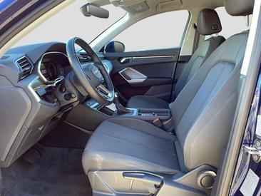 Audi Q3 TFSI E 45 E — photo 7