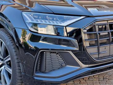 Audi Q8 50 TDI Quattro — photo 6