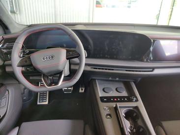 Audi Q7 TDI — photo 8