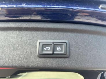 Audi A3 Advanced 40 TFSI E — photo 12
