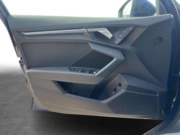 Audi A3 Advanced 40 TFSI E — photo 13