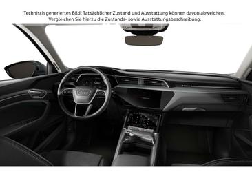 Audi Q8 E-tron Advanced 50 — photo 4