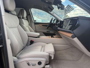 Audi Q7 TDI — photo 13