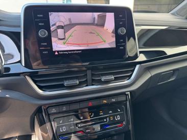 Volkswagen T-Roc 1.5 ETSI — photo 14