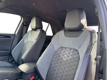 Volkswagen T-Roc 1.5 ETSI — photo 18