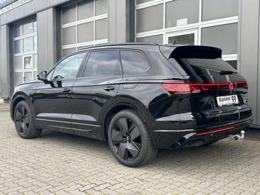 Volkswagen Touareg R EHybrid — photo 4