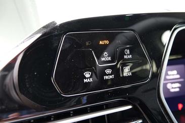 Volkswagen Caddy Van EHybrid — photo 13