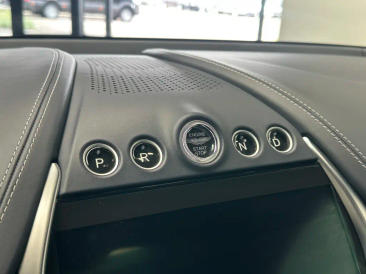 Aston Martin DBX 707 — photo 14