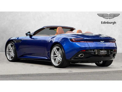 Aston Martin DB12 V8