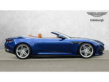 Aston Martin DB12 V8 — photo 13