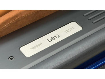 Aston Martin DB12 V8 — photo 21