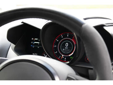Aston Martin DBS Superleggera V12 — photo 6