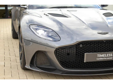 Aston Martin DBS Superleggera V12 — photo 10