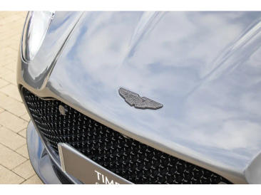Aston Martin DBS Superleggera V12 — photo 11