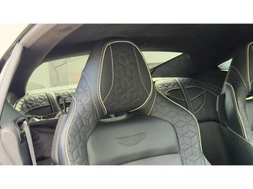 Aston Martin DBS Superleggera V12 — photo 5