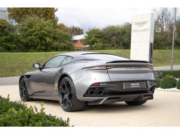 Aston Martin DBS Superleggera V12 — photo 29