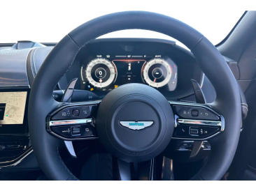 Aston Martin DBX 707 — photo 11