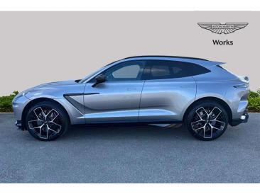 Aston Martin DBX 707 — photo 13