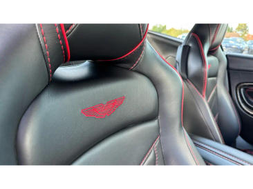 Aston Martin DBS Superleggera V12 — photo 5