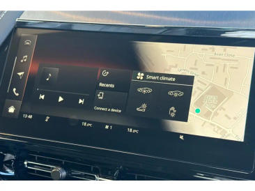 Aston Martin DBX 707 — photo 20