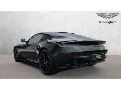 Aston Martin DB12 V8