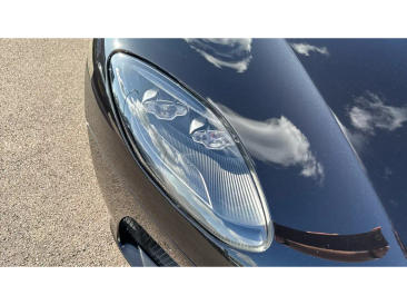 Aston Martin DBS Superleggera V12 — photo 17