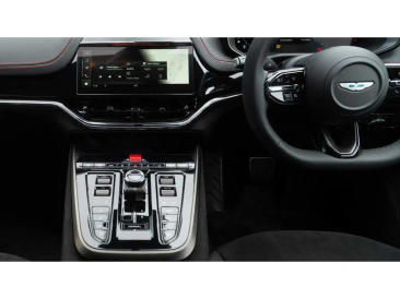 Aston Martin DBX S — photo 10