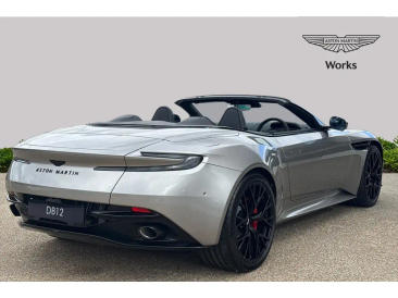 Aston Martin DB12 V8 — photo 15